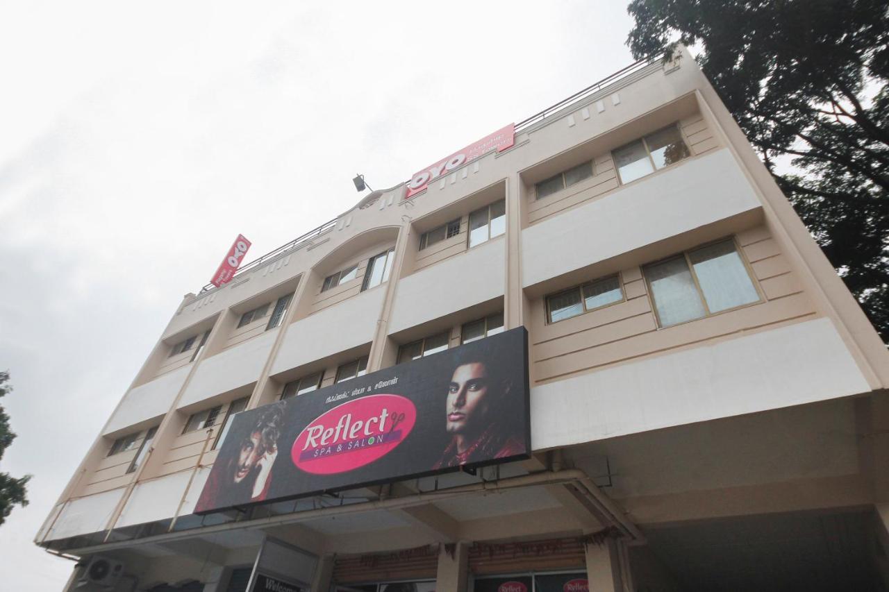 Oyo Flagship 48158 Ss Towers Hotel Podanur Exterior foto