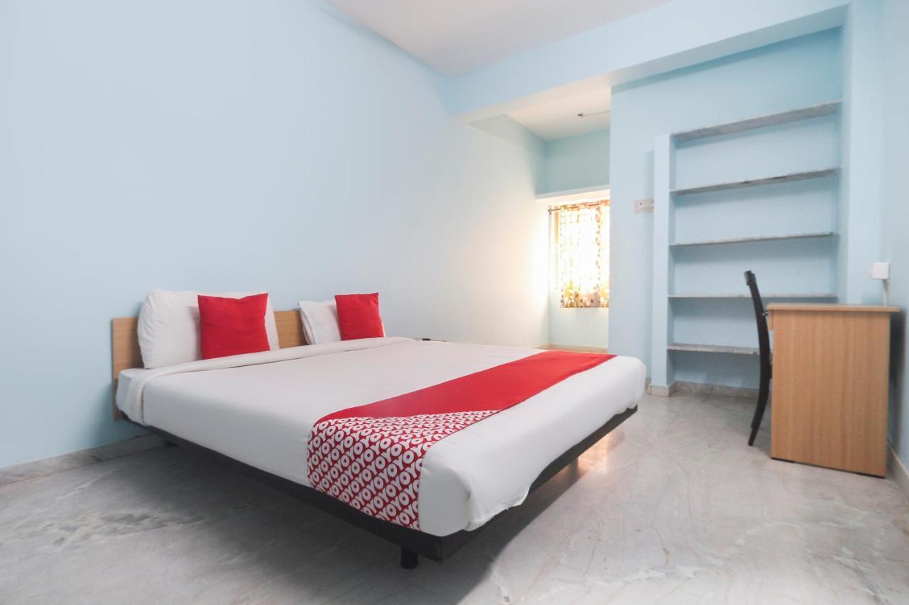 Oyo Flagship 48158 Ss Towers Hotel Podanur Exterior foto